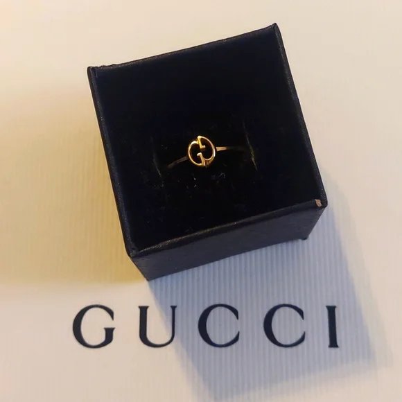 Beautiful 1973 Gucci 18kt gold fine ring, exquisite, late 2000's EVC! - Picture 1 of 8